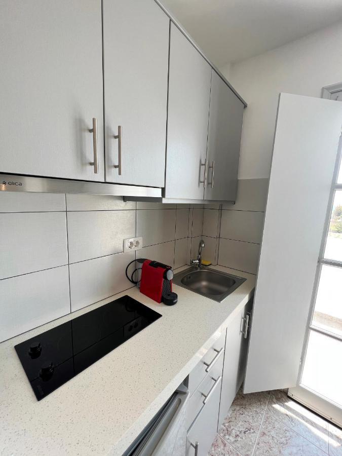 Hotel White Lily & Lofts - Adults Only 16 Playa de Perivolos