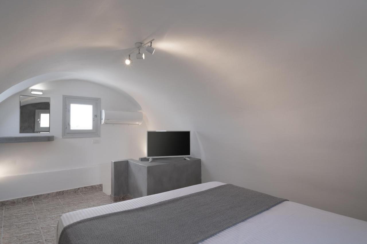 Hotel White Lily & Lofts - Adults Only 16 Perivolos (Santorini)