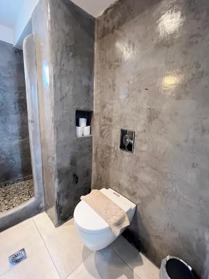 Hotel White Lily & Lofts - Adults Only 16 Perivolos (Santorini)
